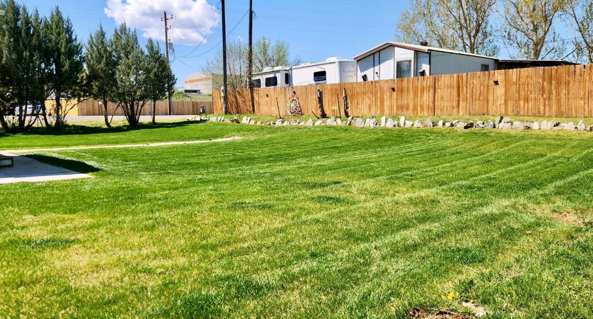 Let'S Go ! Fisherman, Families, Pools One Minute From Your Door, Comfort, Location Perfect, Amenity-Rich, Pup Friendly, Discover An Exceptional Wyoming Stay, Thermopolis River Walk Home At Hot Springs State Park, 'Where Families And Fisherman Stay' מראה חיצוני תמונה